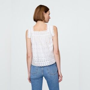 GAP Doen 100% Cotton White Eyelet Blouse Size Medium